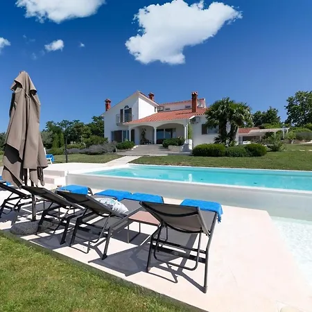 Βίλα Natura Pazin